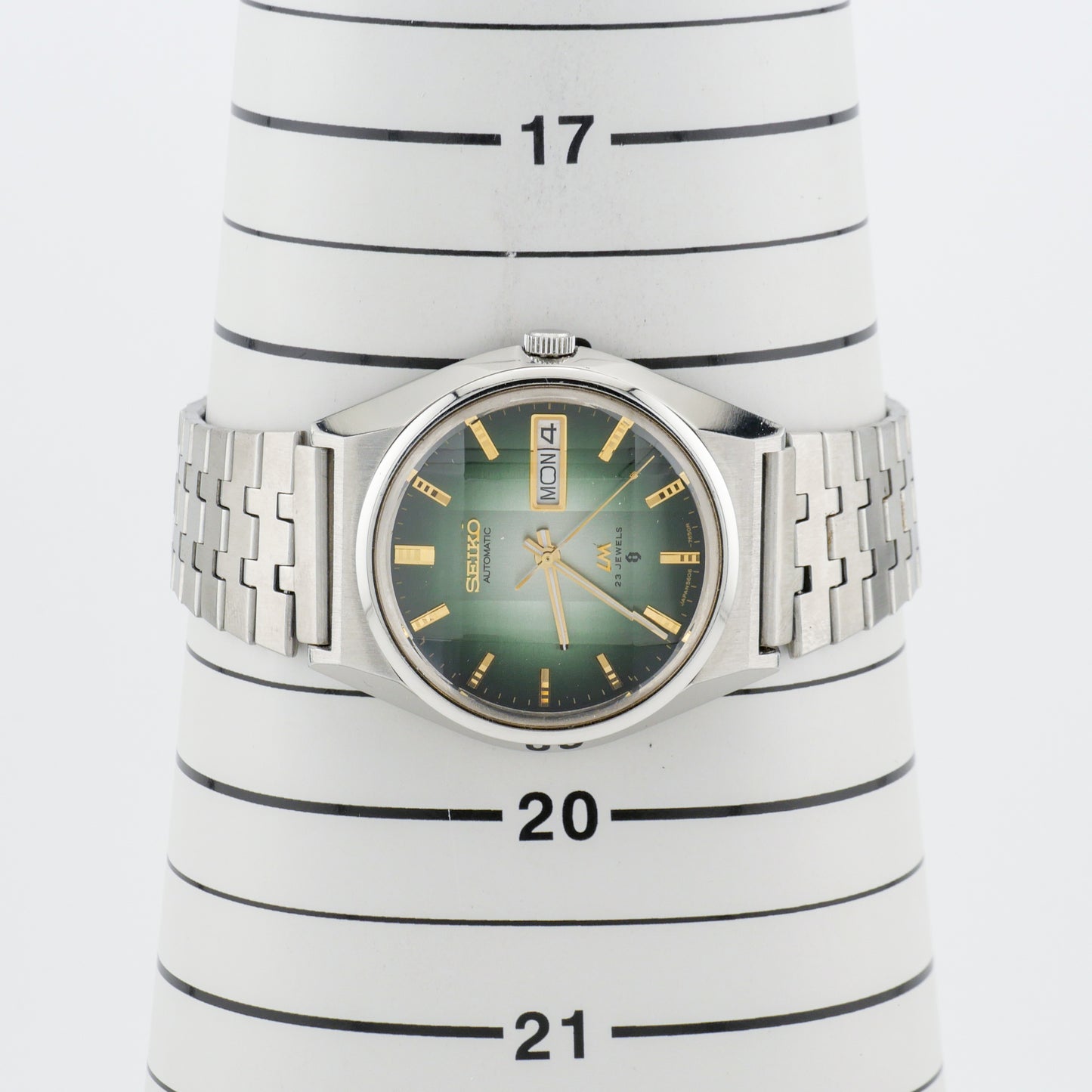 SEIKO LORD MATIC LM 23 JEWELS AUTOMATIC REF. 5606-7310