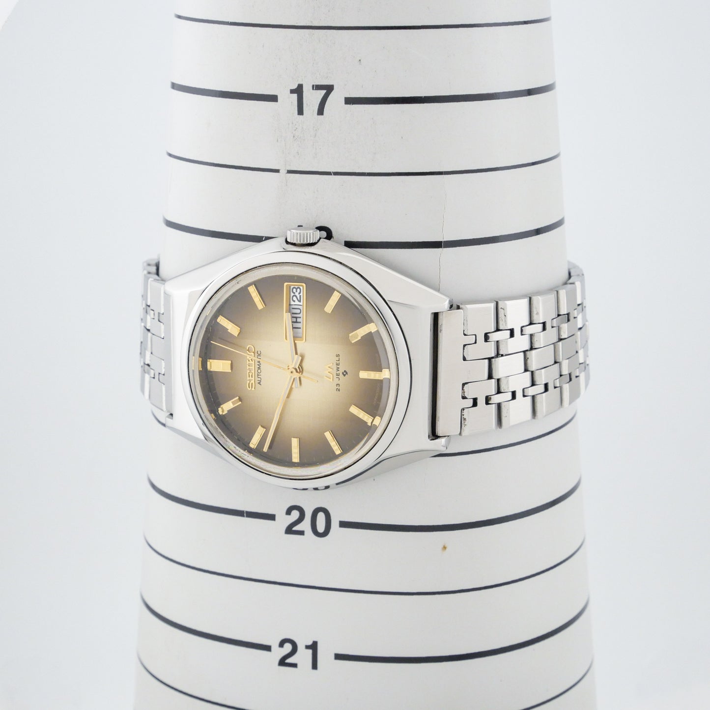 SEIKO LORD MATIC LM 23 JEWELS AUTOMATIC REF. 5606-7310