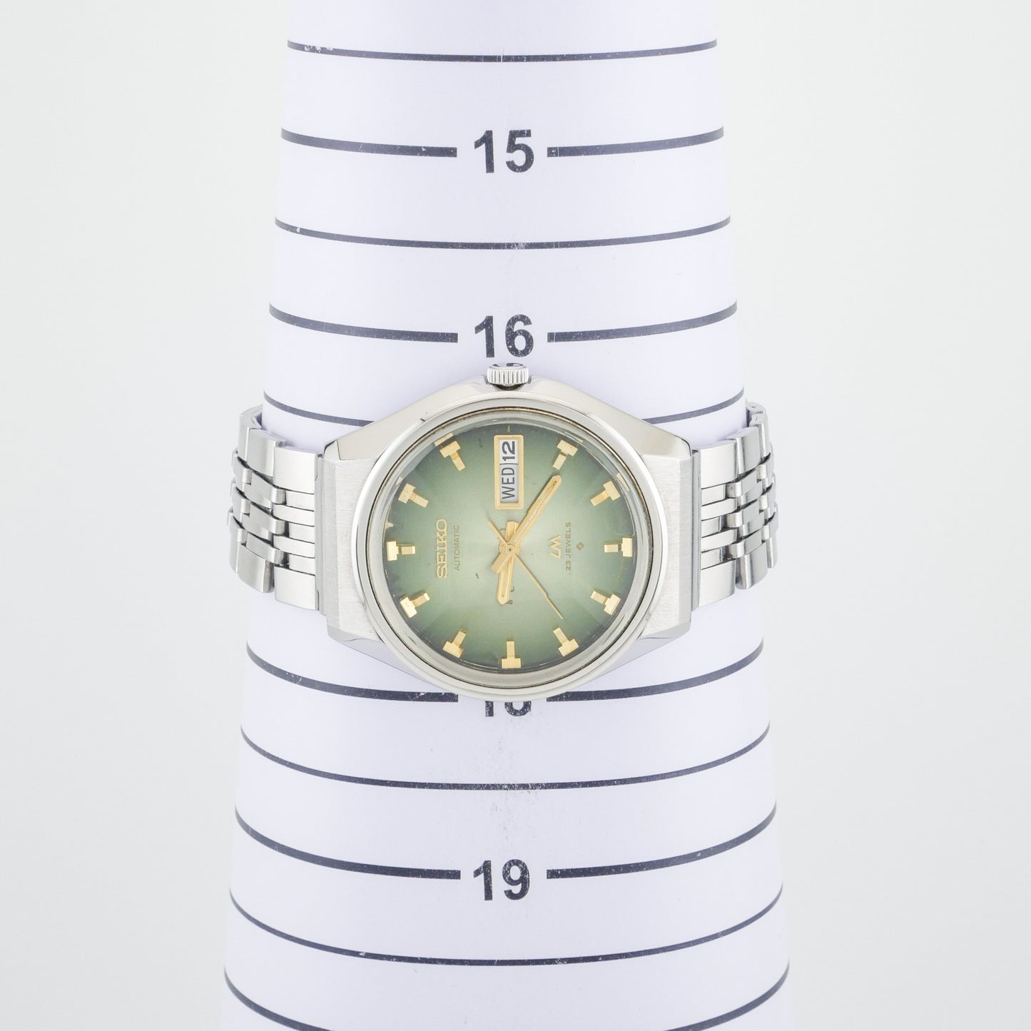SEIKO LORD MATIC LM 23 JEWELS AUTOMATIC REF. 5606-7320