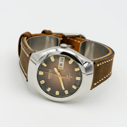 SEIKO LORD MATIC LM 23 JEWELS AUTOMATIC FACETED CRYSTAL REF. 5606-7360