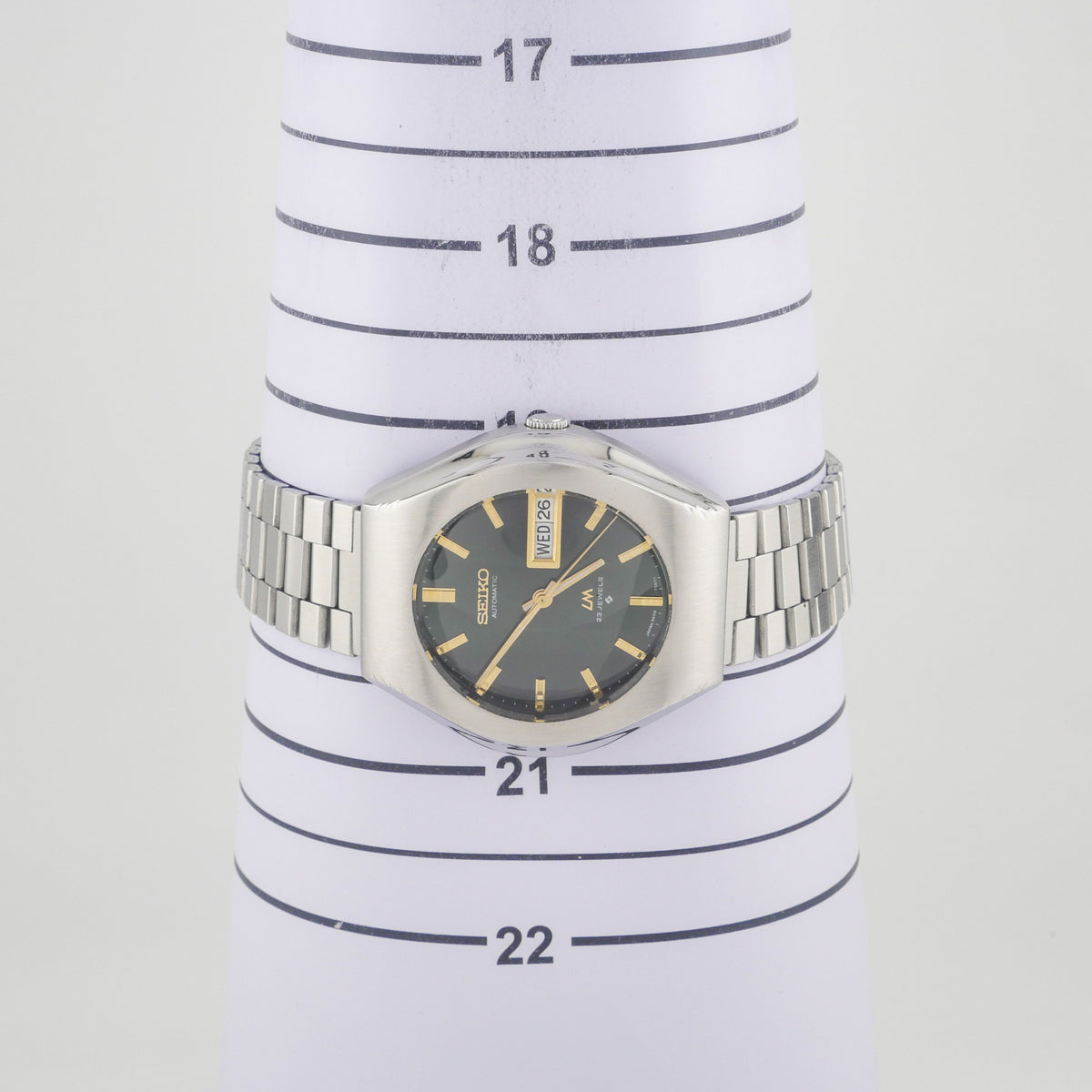 SEIKO LORD MATIC LM 23 JEWELS AUTOMATIC REF. 5606-7370