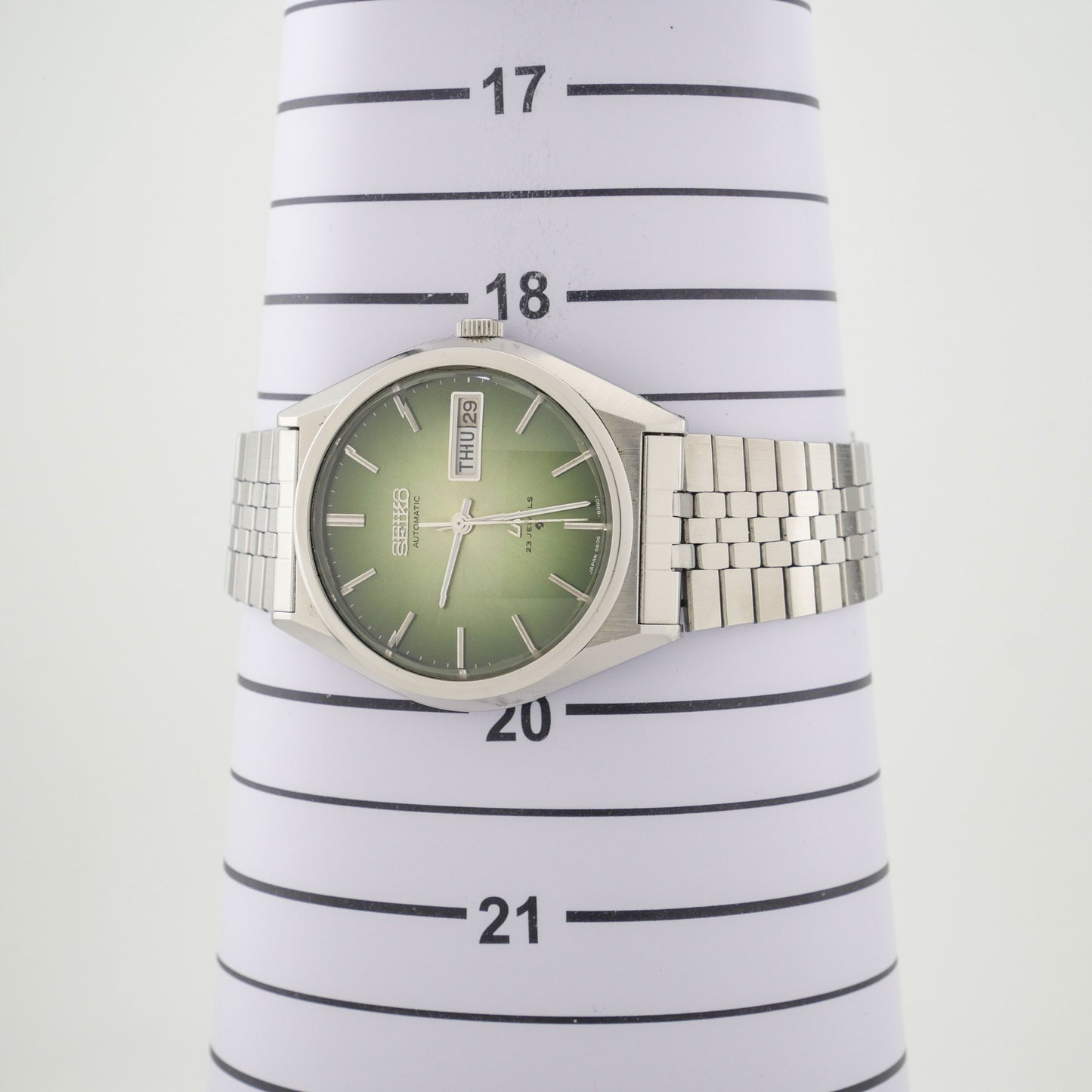 SEIKO LORD MATIC LM 23 JEWELS AUTOMATIC REF. 5606-8130