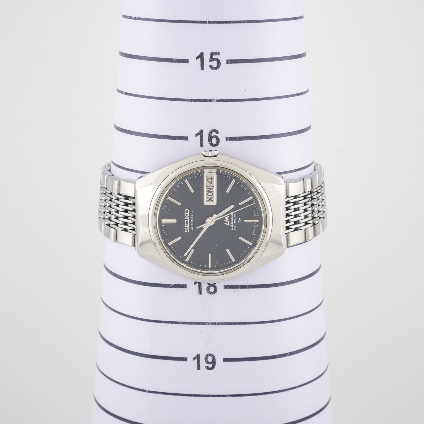 SEIKO LORD MATIC LM SPECIAL 23 JEWELS AUTOMATIC REF. 5206-6050