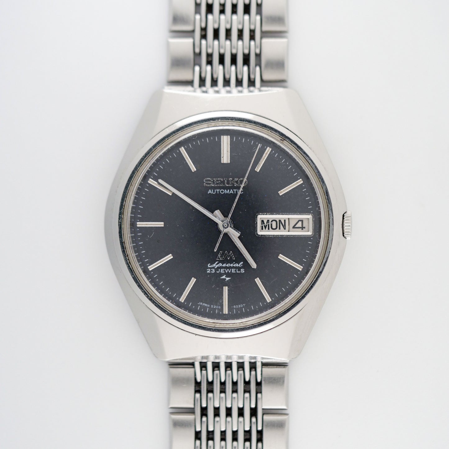 SEIKO LORD MATIC LM SPECIAL 23 JEWELS AUTOMATIC REF. 5206-6050