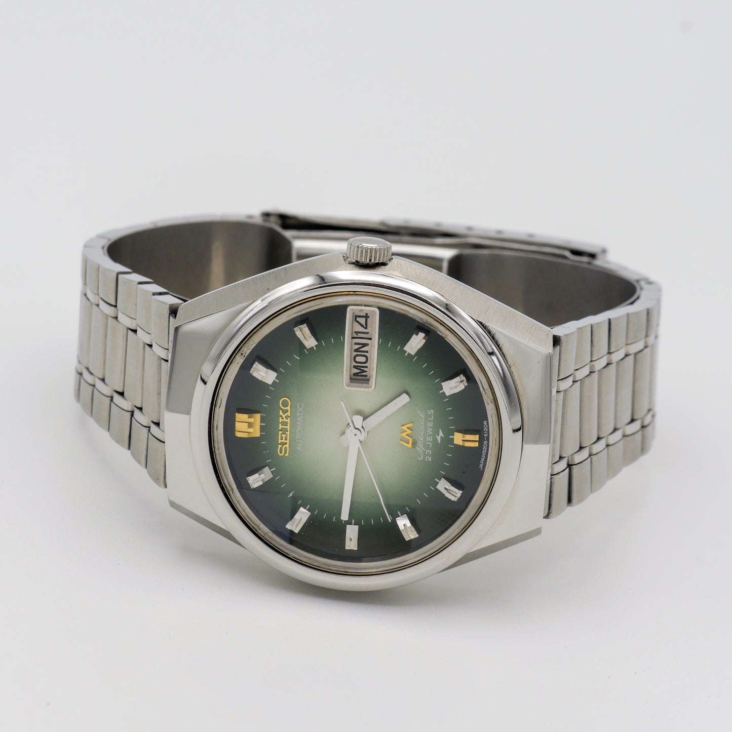 SEIKO LORD MATIC LM SPECIAL 23 JEWELS AUTOMATIC  FACETED CRYSTAL REF. 5206-6100