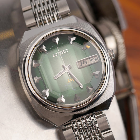 SEIKO LM SPECIAL DAY-DATE AUTOMATIC FACETED CRYSTAL GREEN DIAL REF. 5216-6000