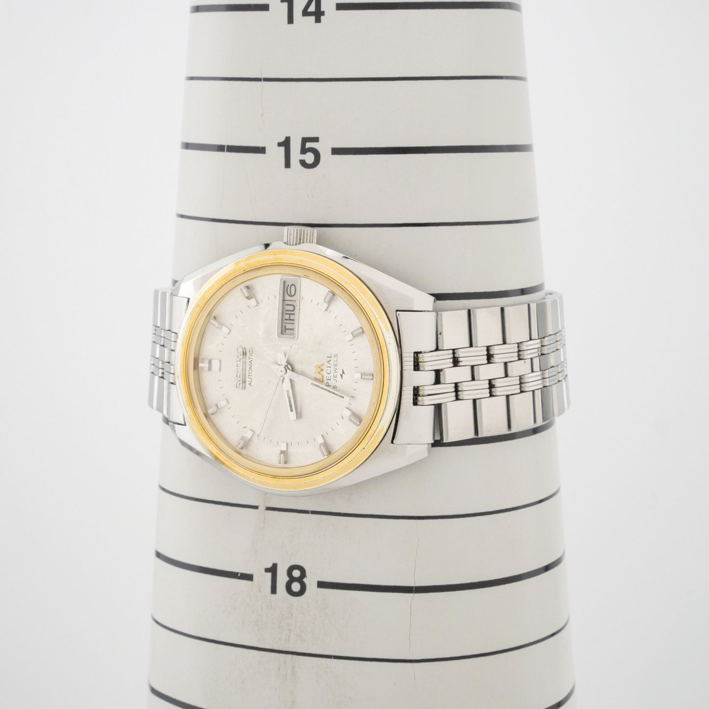 SEIKO LORD MATIC LM SPECIAL 25 JEWELS AUTOMATIC REF. 5216-6010