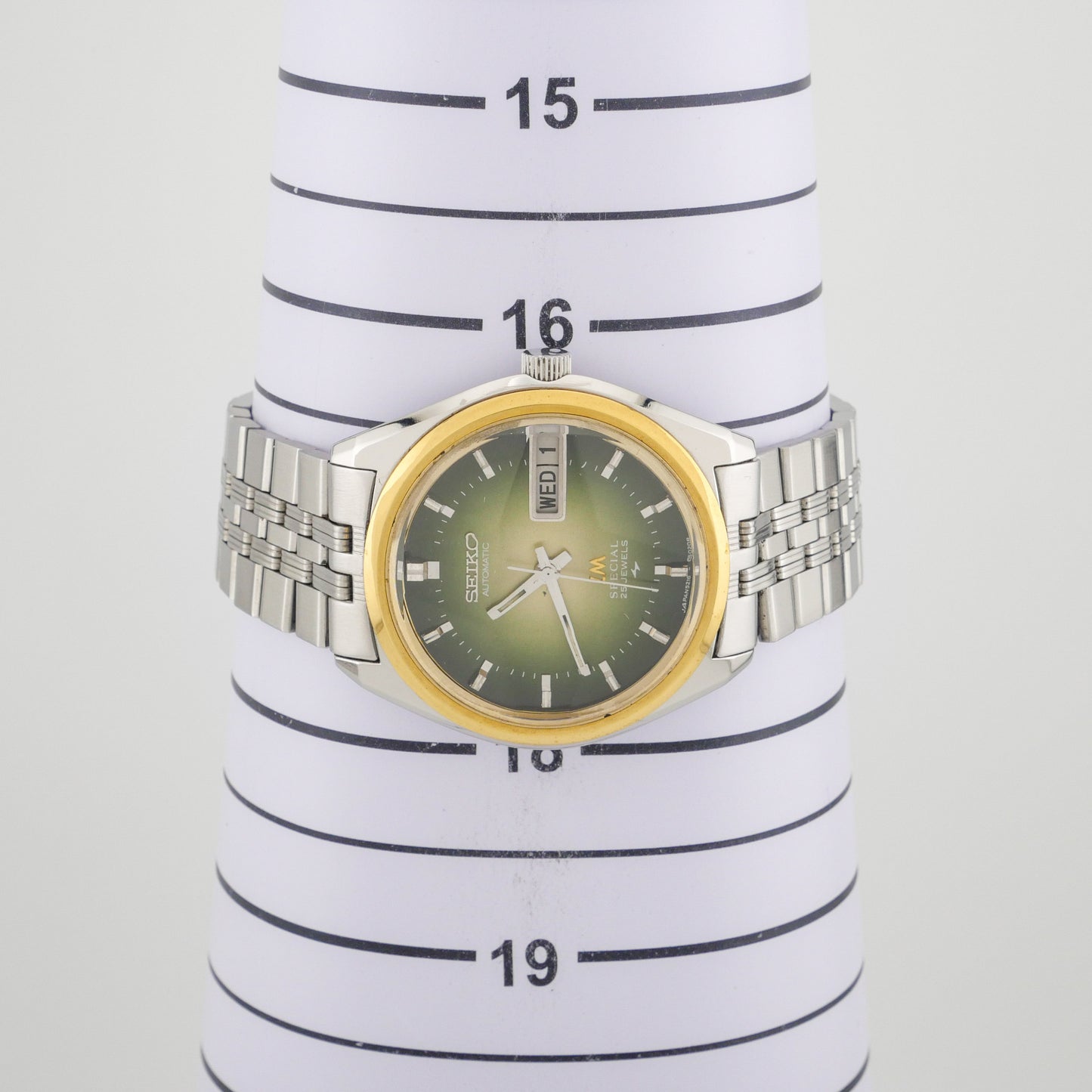 SEIKO LORD MATIC LM SPECIAL 25 JEWELS AUTOMATIC REF. 5216-6010