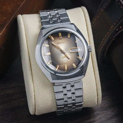 SEIKO LORD MATIC LM SPECIAL 23 JEWELS AUTOMATIC REF. 5216-6020
