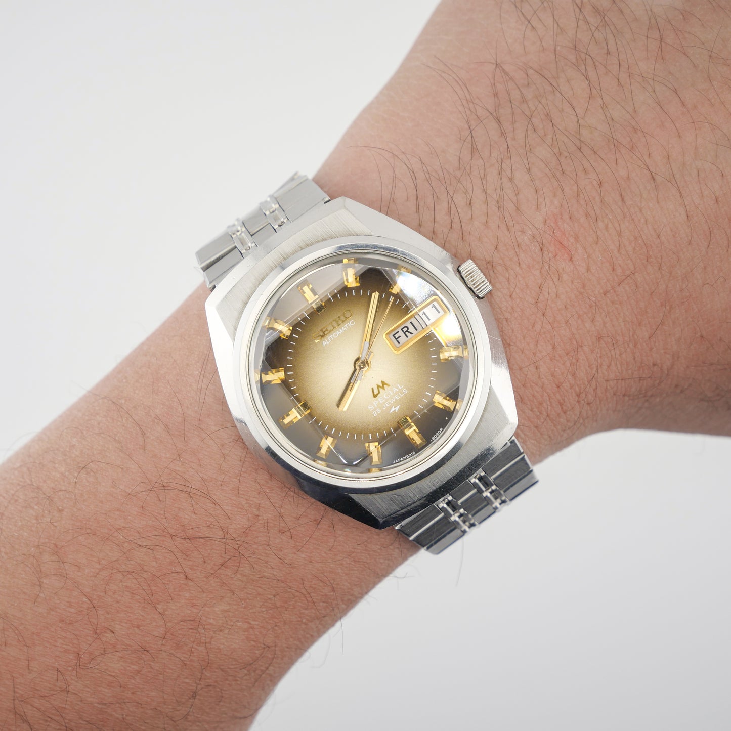 SEIKO LORD MATIC LM SPECIAL 23 JEWELS AUTOMATIC REF. 5216-6020