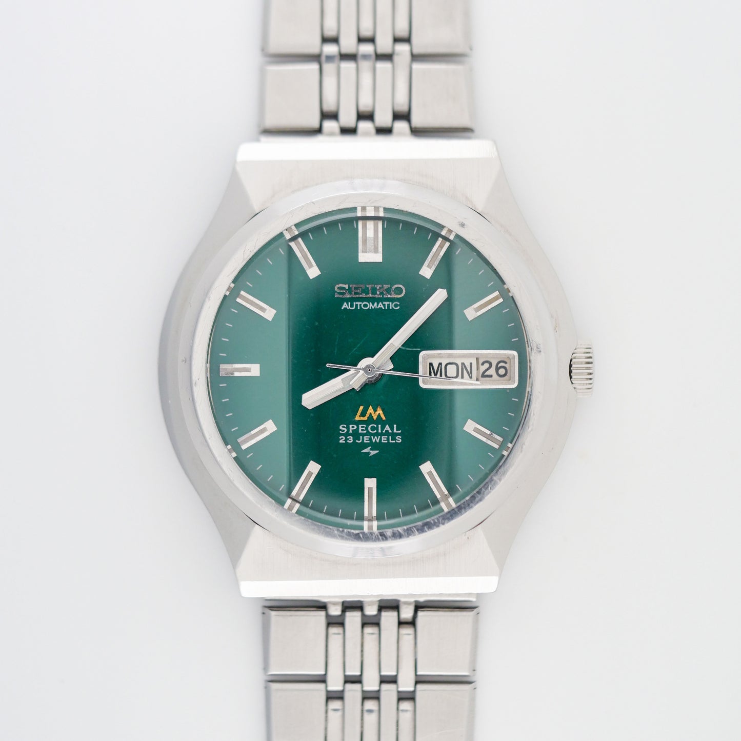 SEIKO LORD MATIC LM SPECIAL 23 JEWELS AUTOMATIC REF. 5216-7040