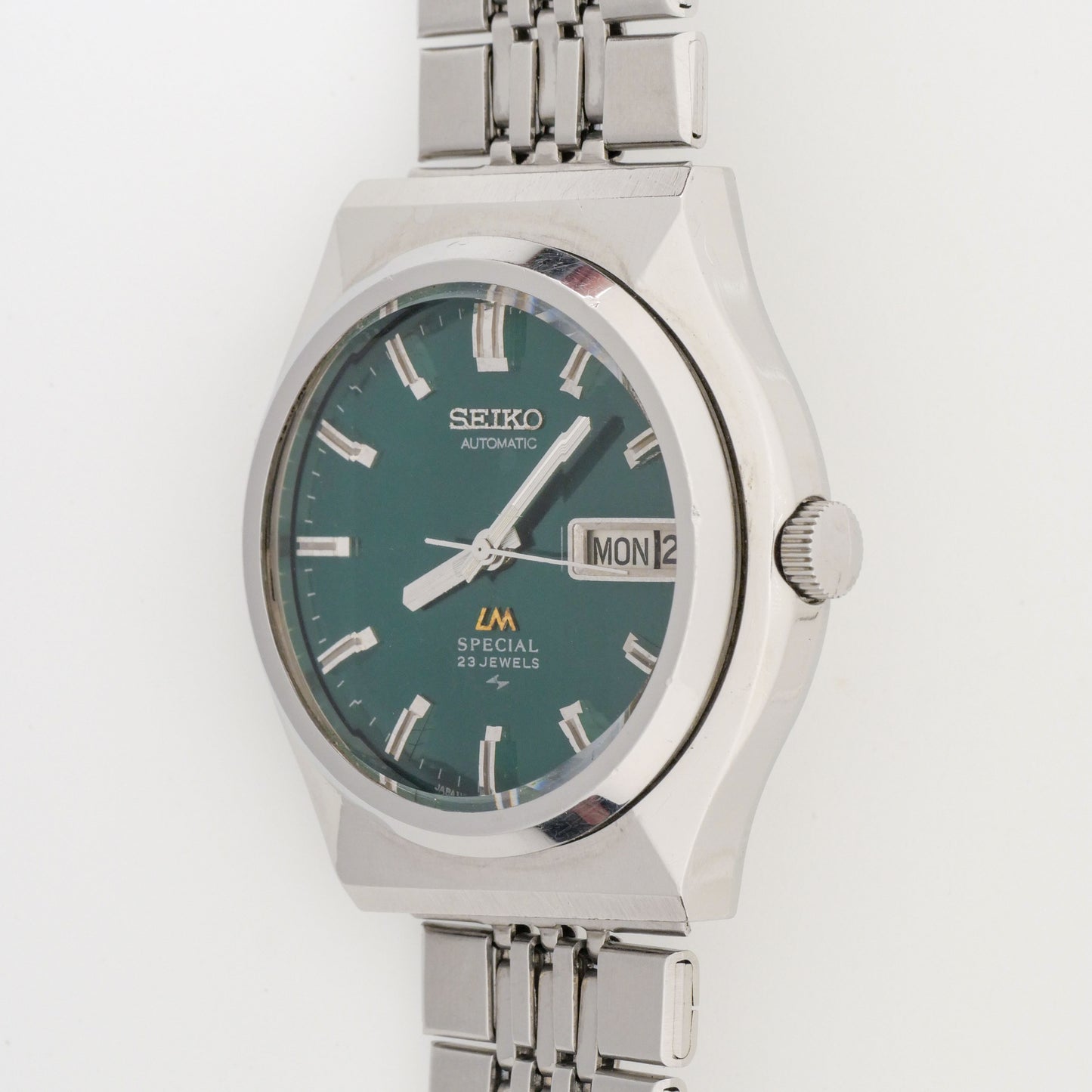 SEIKO LORD MATIC LM SPECIAL 23 JEWELS AUTOMATIC REF. 5216-7040