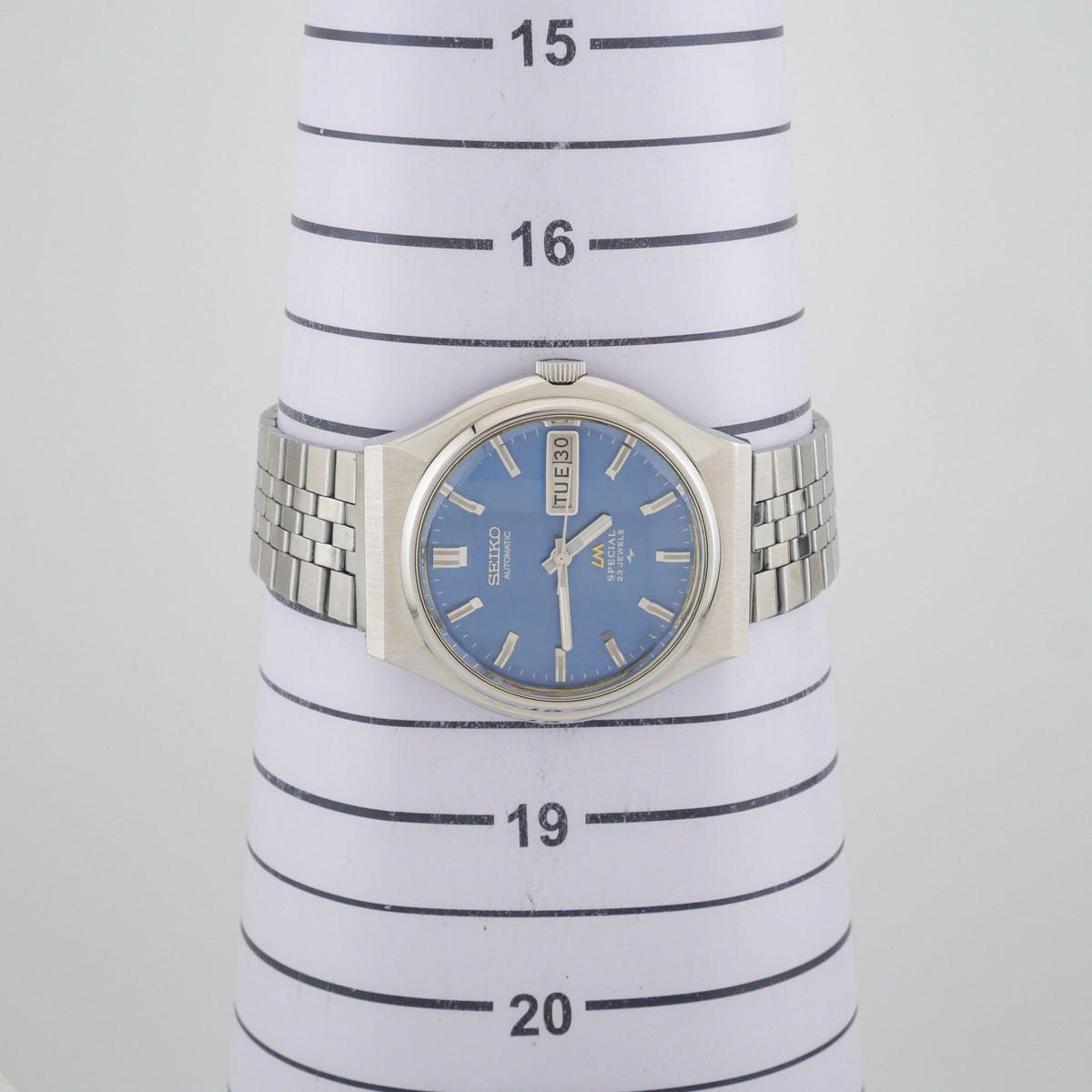 SEIKO LORD MATIC LM SPECIAL 23 JEWELS AUTOMATIC REF. 5216-7040