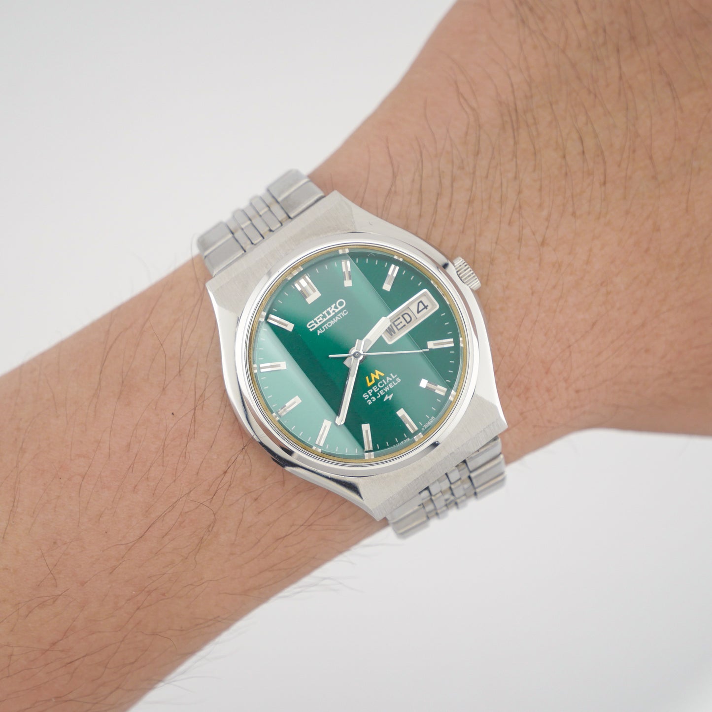 SEIKO LORD MATIC LM SPECIAL 23 JEWELS AUTOMATIC REF. 5216-7040