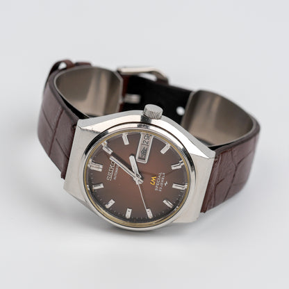 SEIKO LM SPECIAL 23 JEWELS AUTOMATIC DAY-DATE  FACETED CRYSTAL REF. 5216-7070