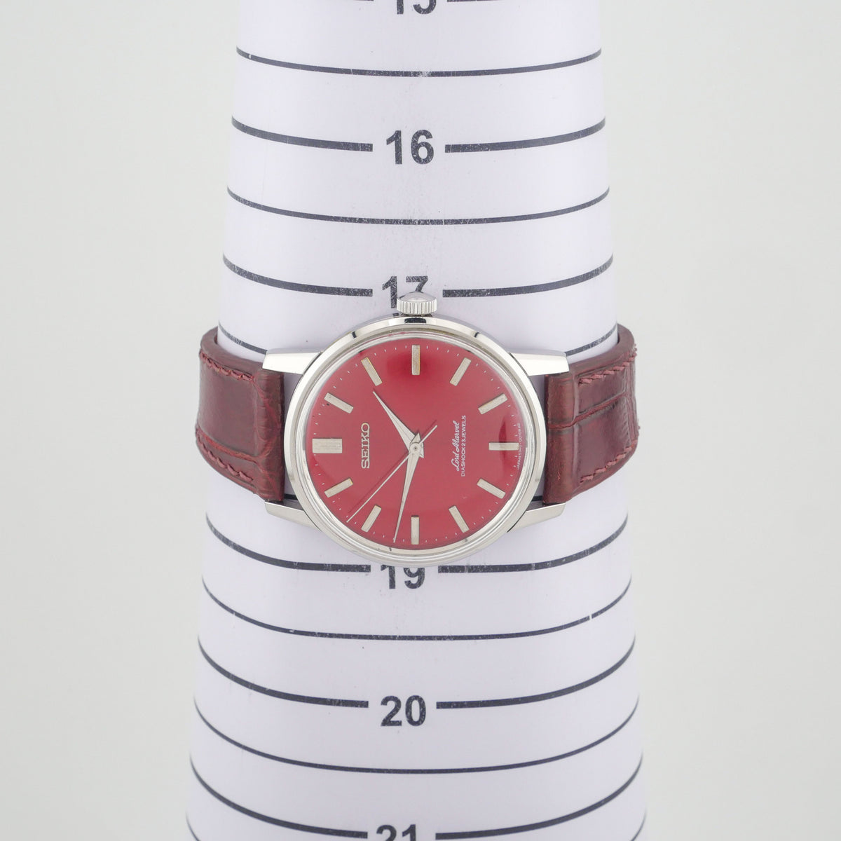 SEIKO LORD MARVEL DIASHOCK 23 JEWELS REF. 5740-0010