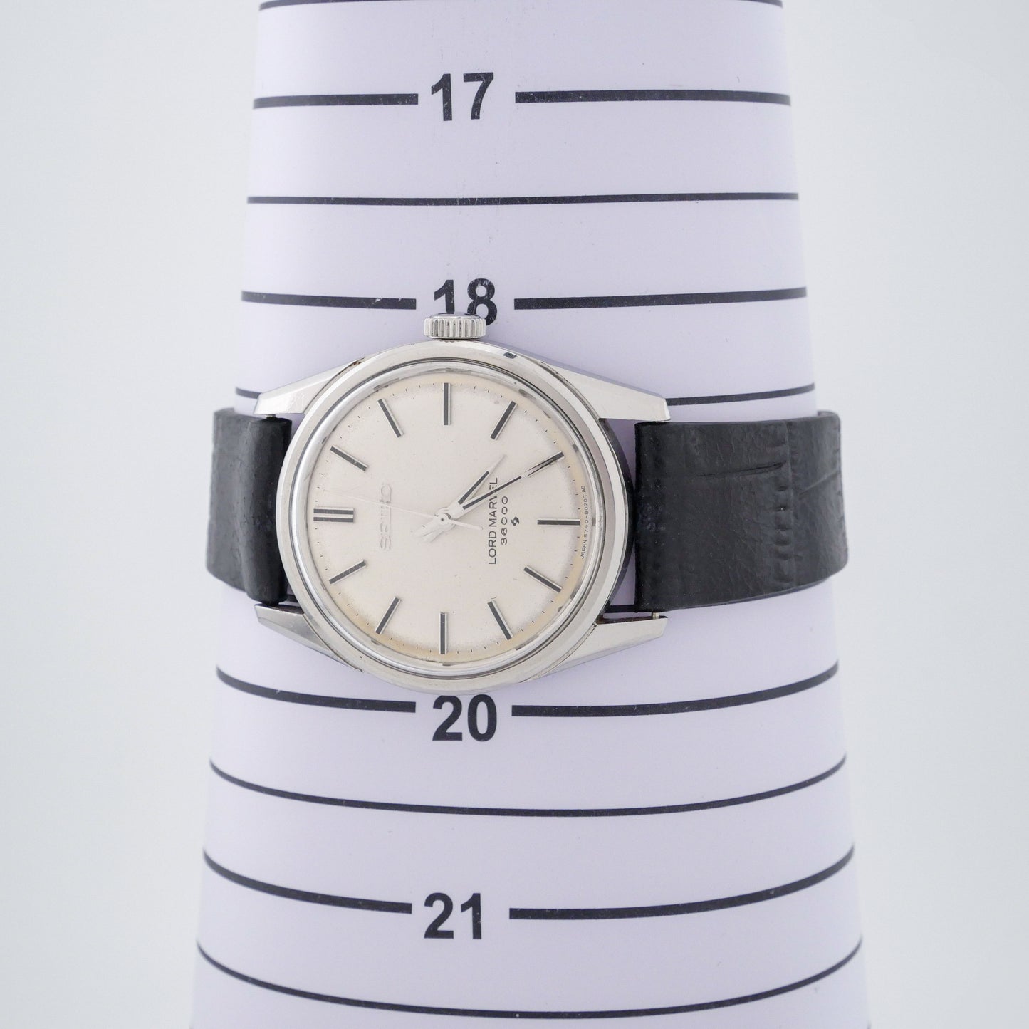 SEIKO LORD MARVEL 36000 REF. 5740-8000