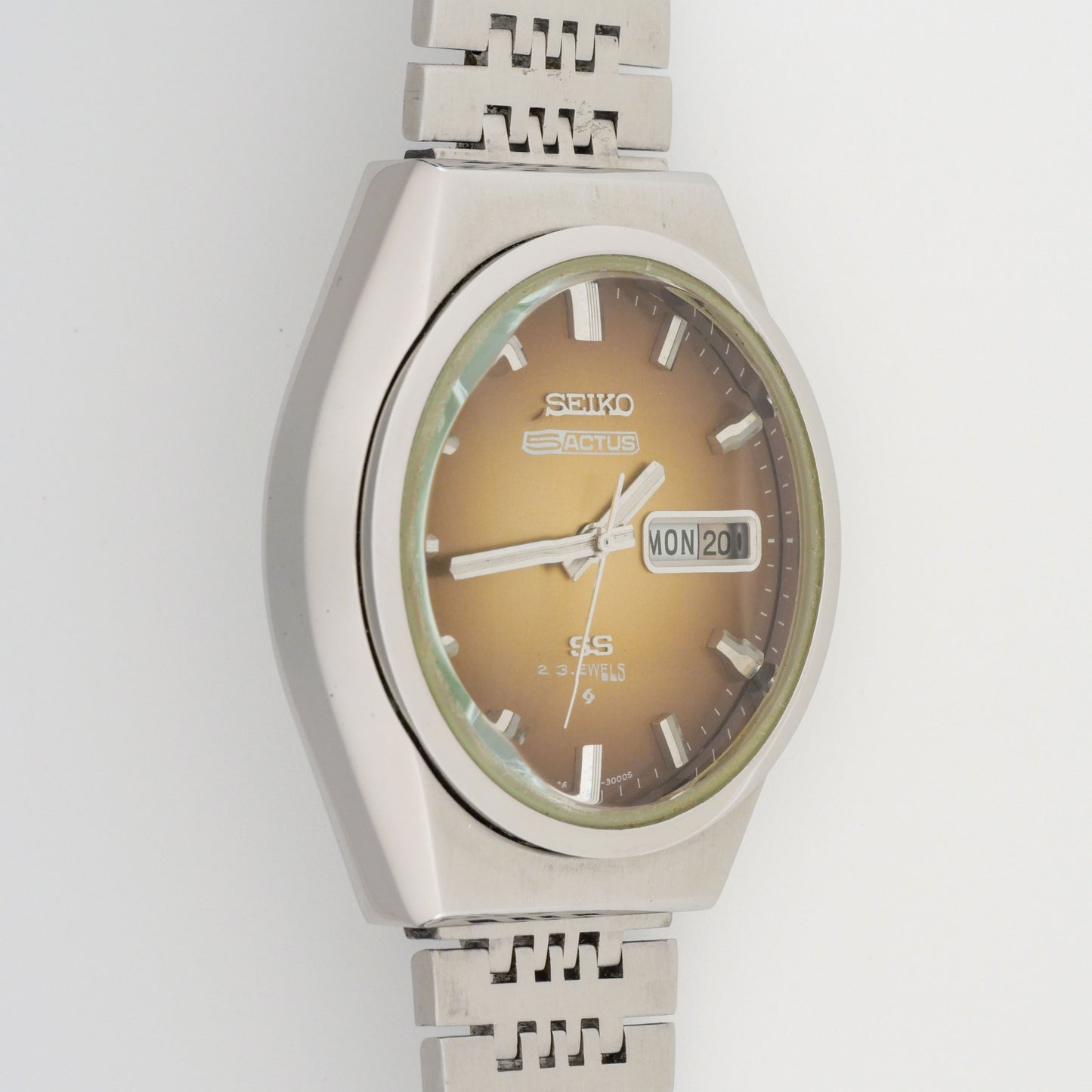 SEIKO 5 ACTUS SS 23 JEWELS AUTOMATIC REF. 6106-8760