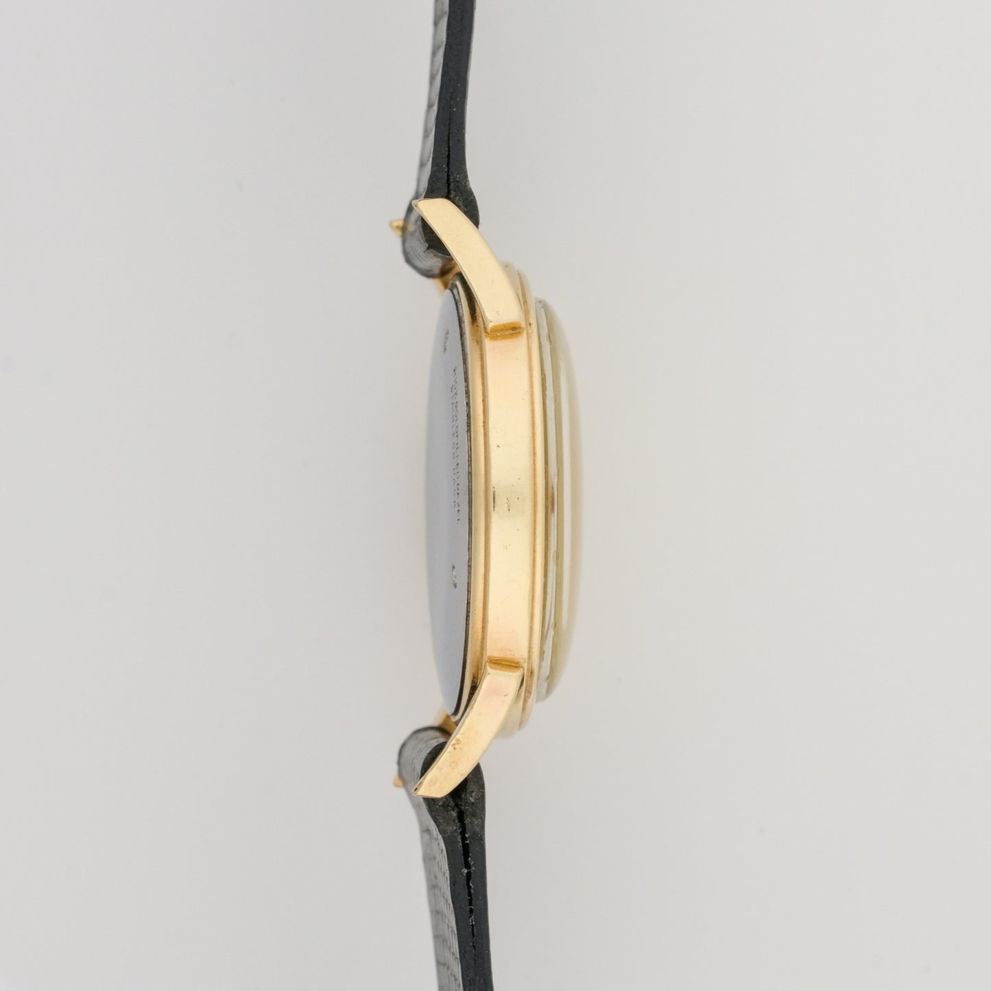 UNIVERSAL GENÈVE REF. 2758000