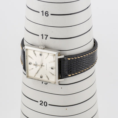 UNIVERSAL GENÈVE SUPER-MICROTOR AUTOMATIC REF. 235105-1