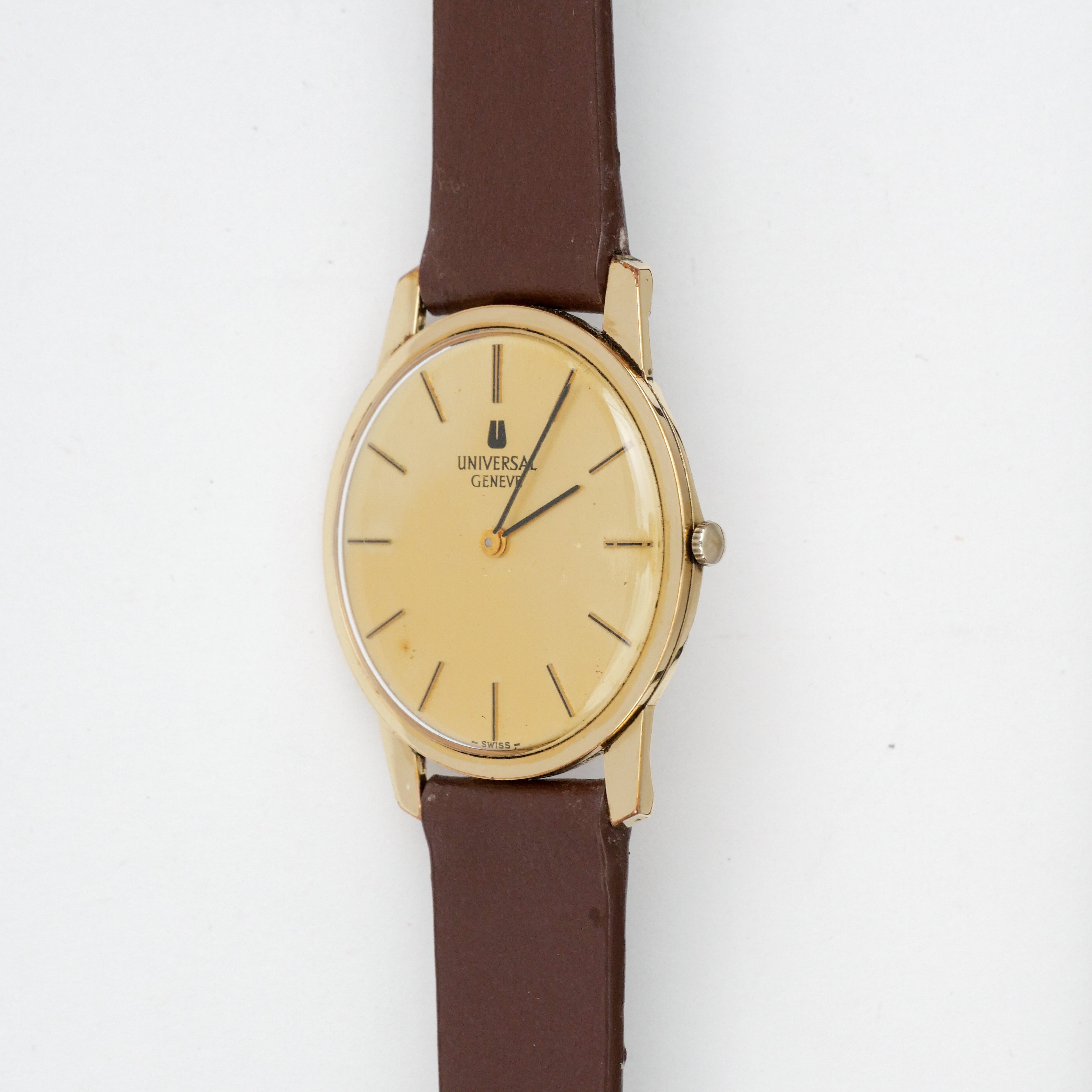 UNIVERSAL GENÈVE REF. 542101 – Zeit Vintage Watch