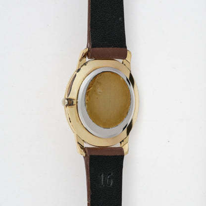 UNIVERSAL GENÈVE REF. 542101