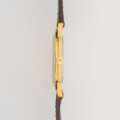 UNIVERSAL GENÈVE REF. 542101