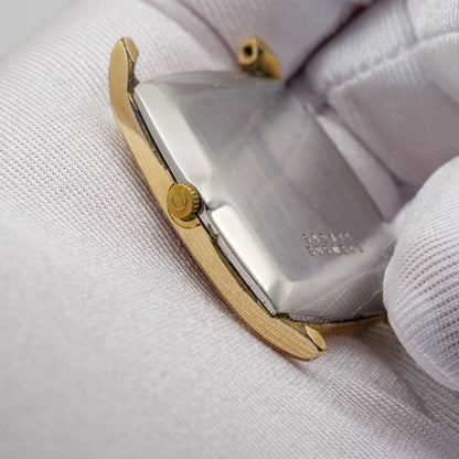 UNIVERSAL GENÈVE REF. 542114
