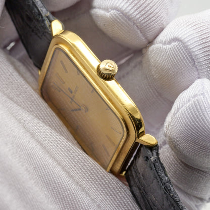 UNIVERSAL GENÈVE REF. 542203