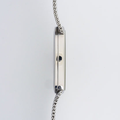 UNIVERSAL GENÈVE WHITE SHADOW AUTOMATIC REF. 566051