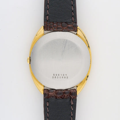 UNIVERSAL GENÈVE GILT SHADOW AUTOMATIC REF. 566101