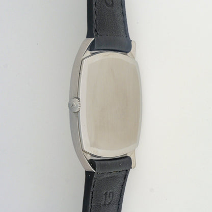 UNIVERSAL GENÈVE WHITE SHADOW AUTOMATIC ULTRA-SLIM REF. 866105