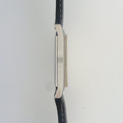 UNIVERSAL GENÈVE WHITE SHADOW AUTOMATIC ULTRA-SLIM REF. 866105