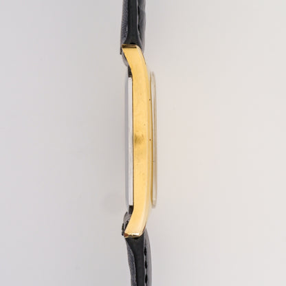 UNIVERSAL GENÈVE GILT SHADOW AUTOMATIC ULTRA-SLIM REF. 566105