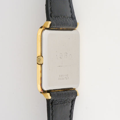 UNIVERSAL GENÈVE GILT SHADOW AUTOMATIC ULTRA-THIN REF. 566143