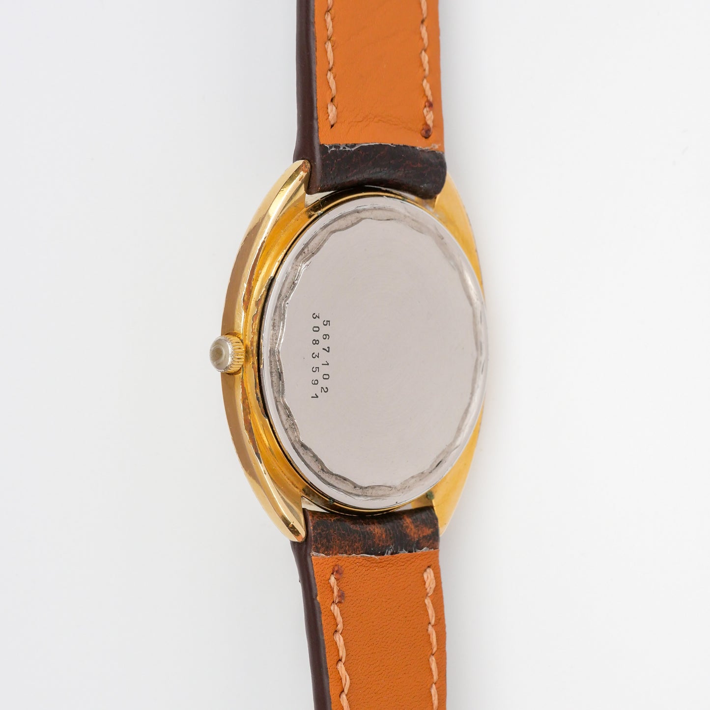UNIVERSAL GENÈVE GILT SHADOW ULTRA-THIN AUTOMATIC REF. 567102