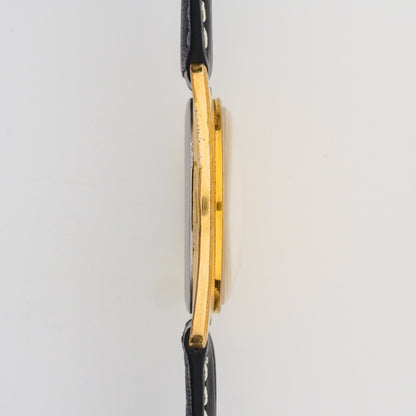 UNIVERSAL GENÈVE GILT SHADOW ULTRA-THIN AUTOMATIC REF. 567103