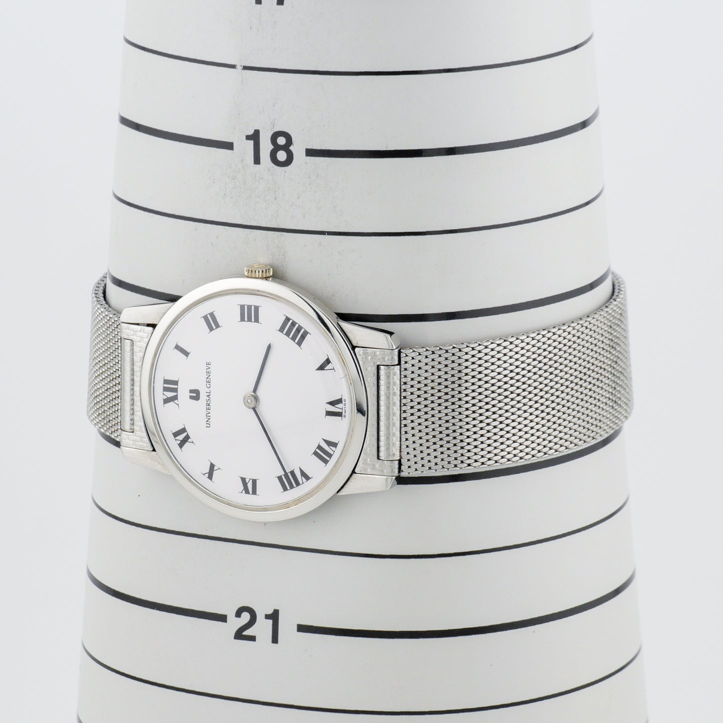 UNIVERSAL GENÈVE REF. 842101