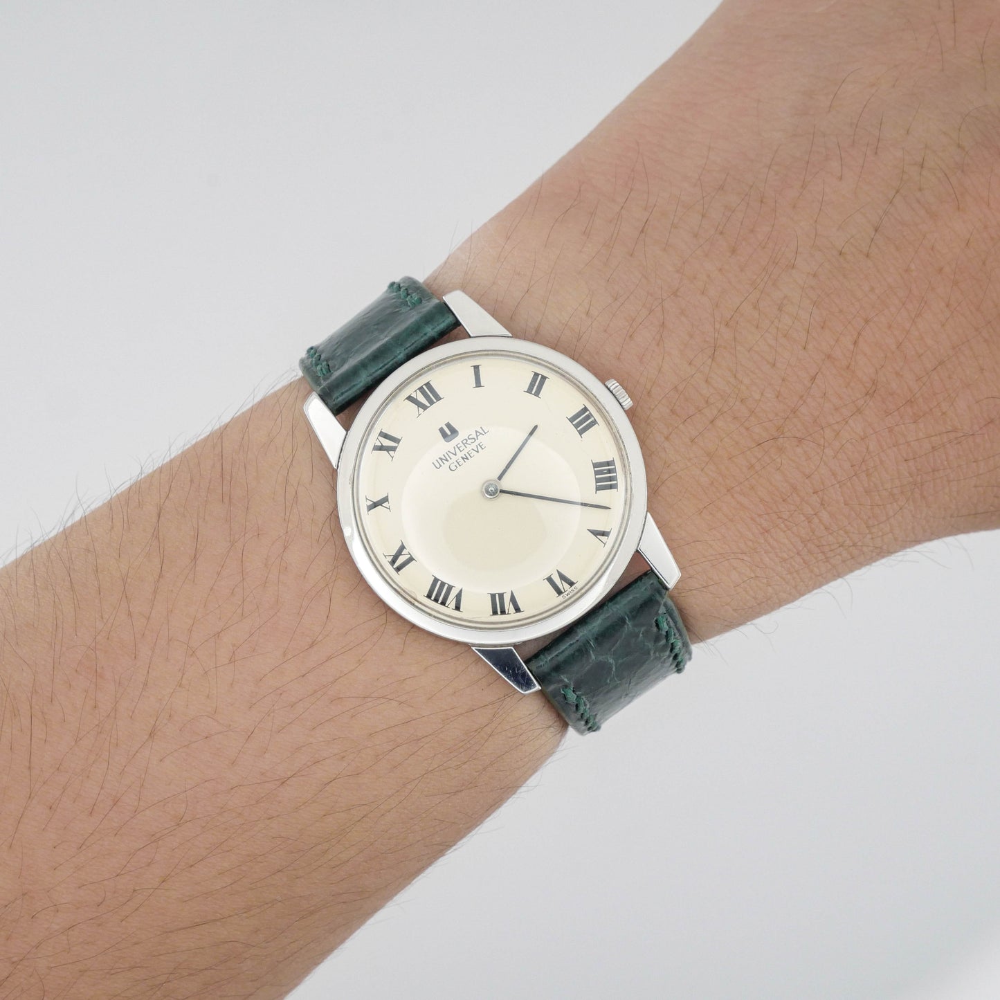 UNIVERSAL GENÈVE REF. 842101