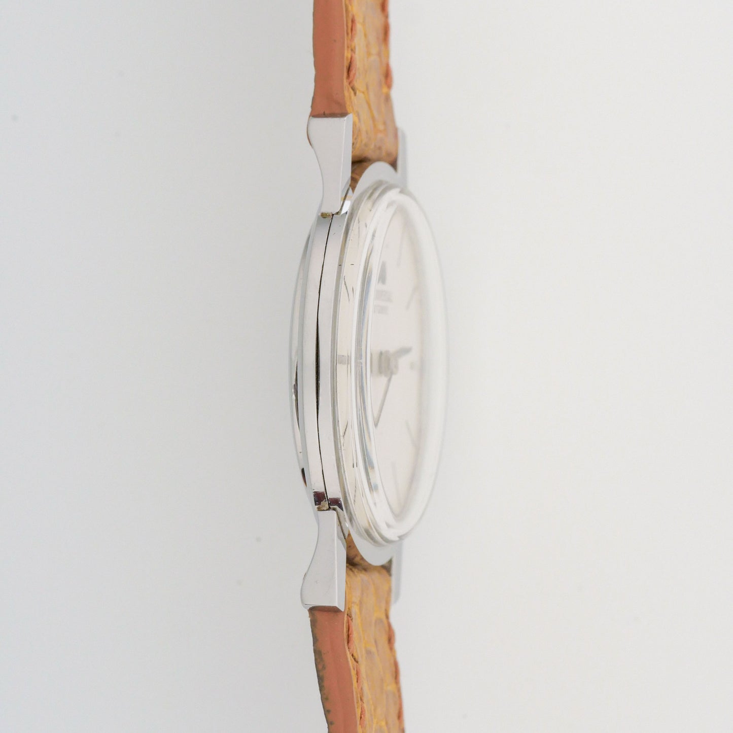 UNIVERSAL GENÈVE REF. 842101