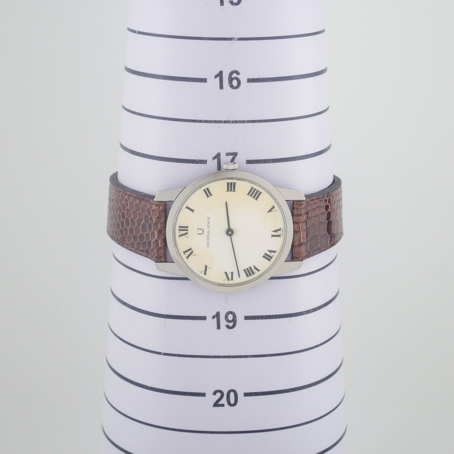 UNIVERSAL GENÈVE REF. 842101