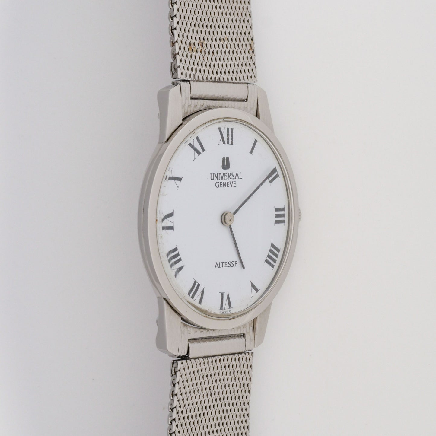 UNIVERSAL GENÈVE ALTESSE REF. 842101