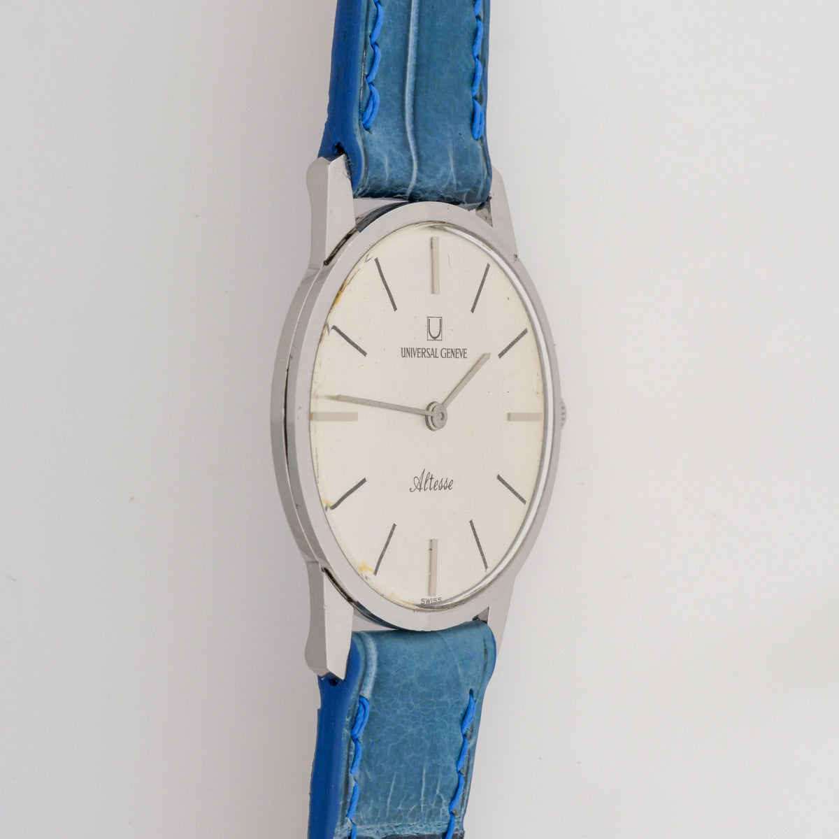 UNIVERSAL GENÈVE ALTESSE REF. 842101