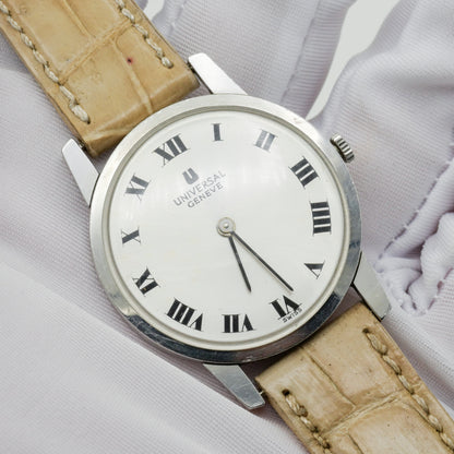 UNIVERSAL GENÈVE REF. 842101