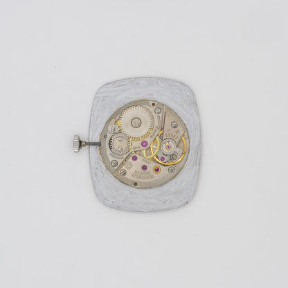UNIVERSAL GENÈVE REF. 842137