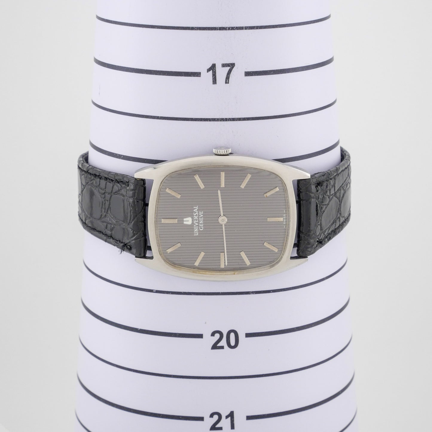 UNIVERSAL GENÈVE REF. 842137