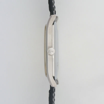 UNIVERSAL GENÈVE REF. 842137