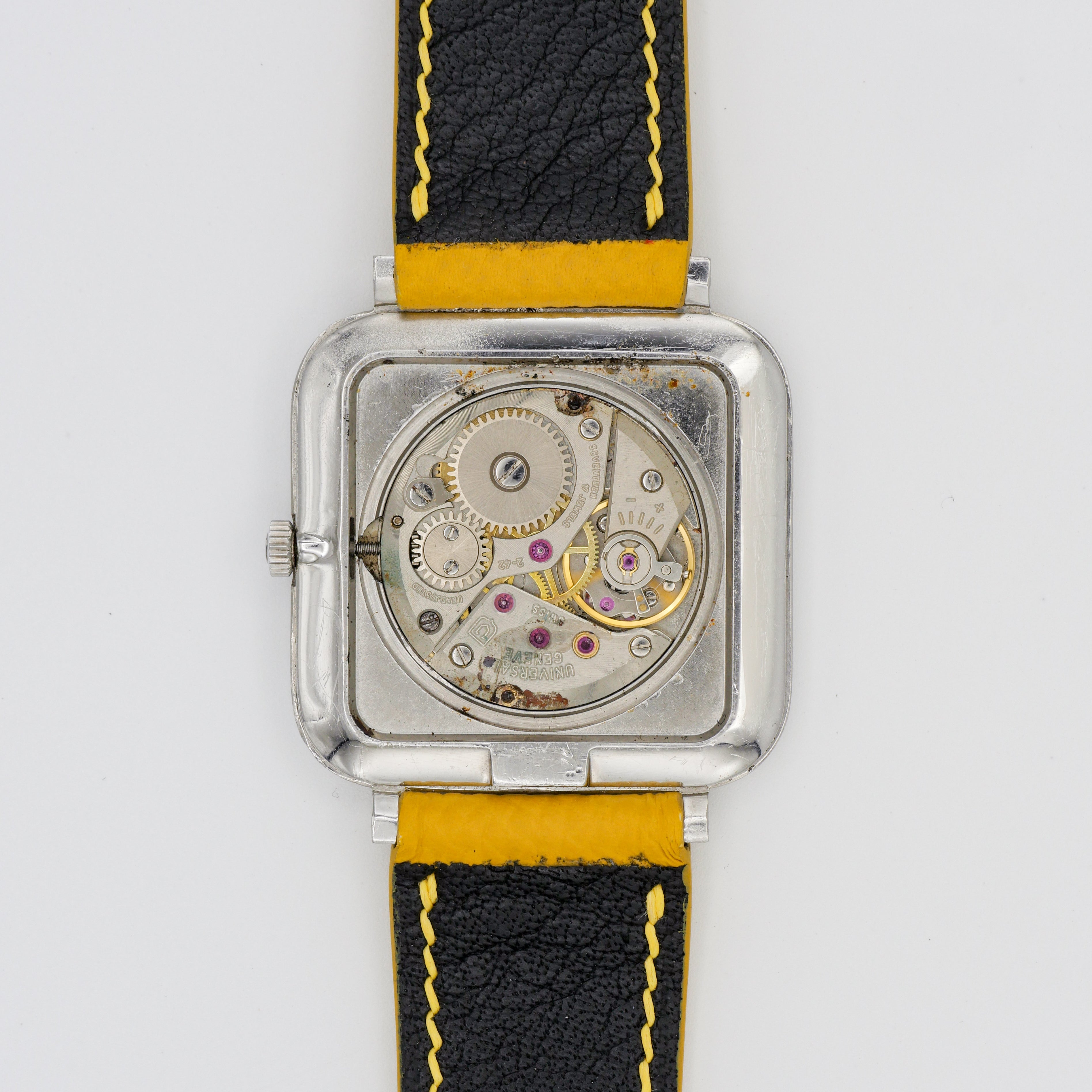 UNIVERSAL GENÈVE REF. 842206 – Zeit Vintage Watch