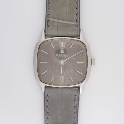 UNIVERSAL GENÈVE REF. 842640