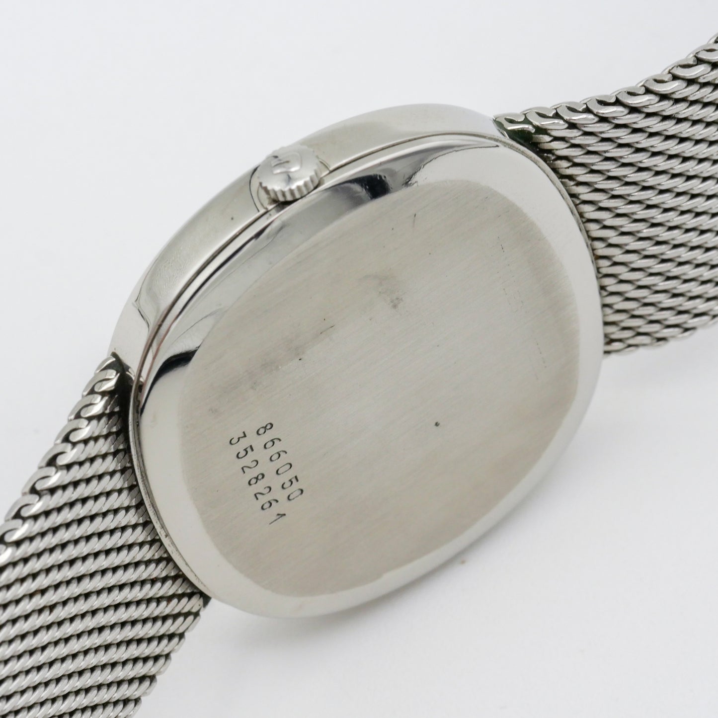 UNIVERSAL GENÈVE WHITE SHADOW AUTOMATIC ULTRA-SLIM REF. 866050